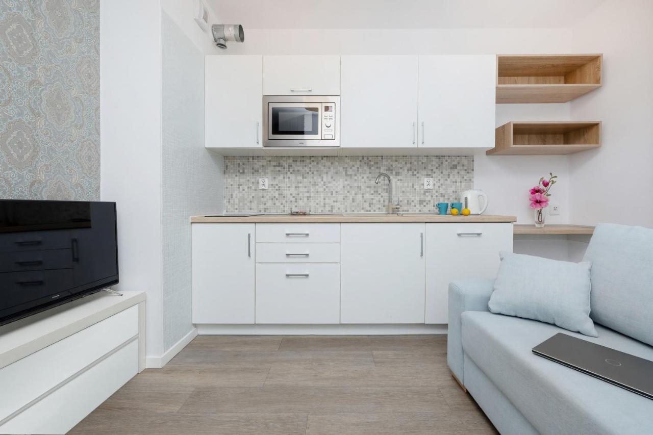Apartment Center Strzelecka By Renters Poznan